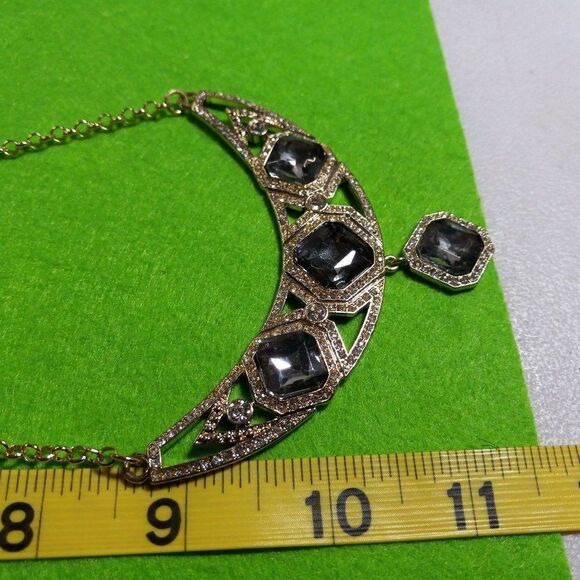 NWT Charter Club Gold tone/Large Cabochon Necklace - Picture 5 of 6